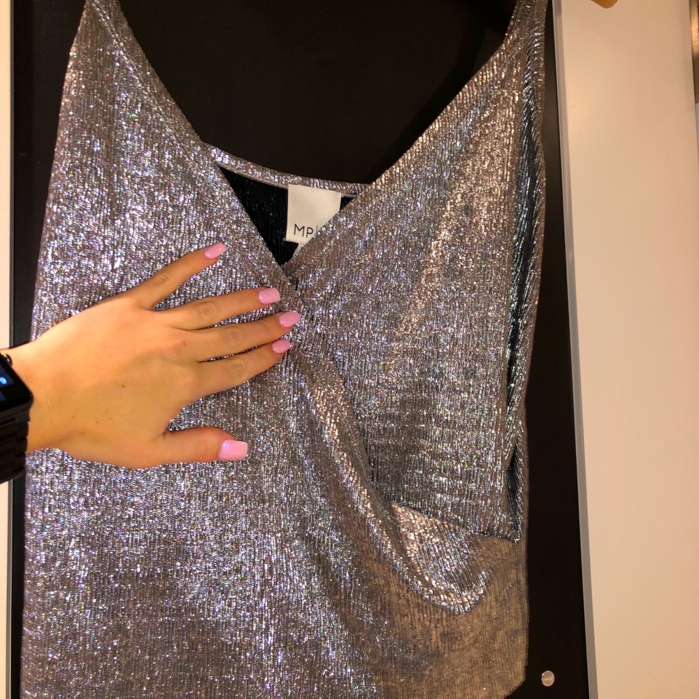 Designer boutique shimmery silver dressy tank